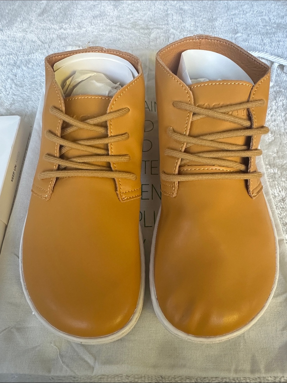 Women's Lace-Up Boots in Tan